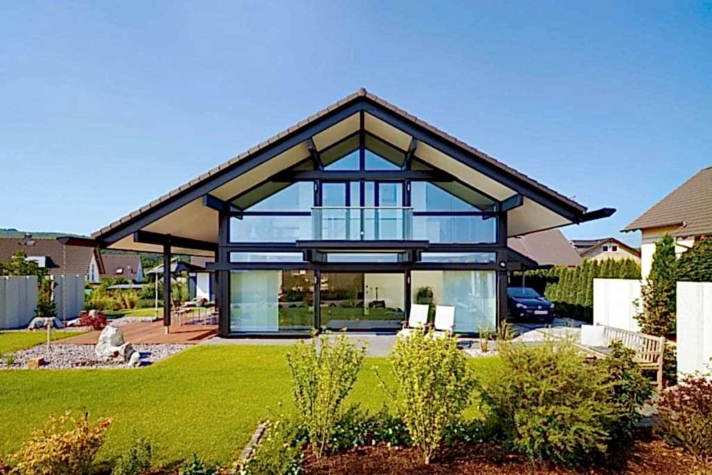 Александра Александра